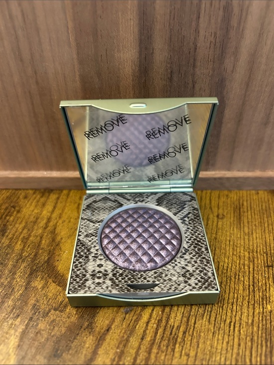 Mally Beauty Other - Mally Effortless Airbrush Eyeshadow Sugarplum NEW Purple Shimmer